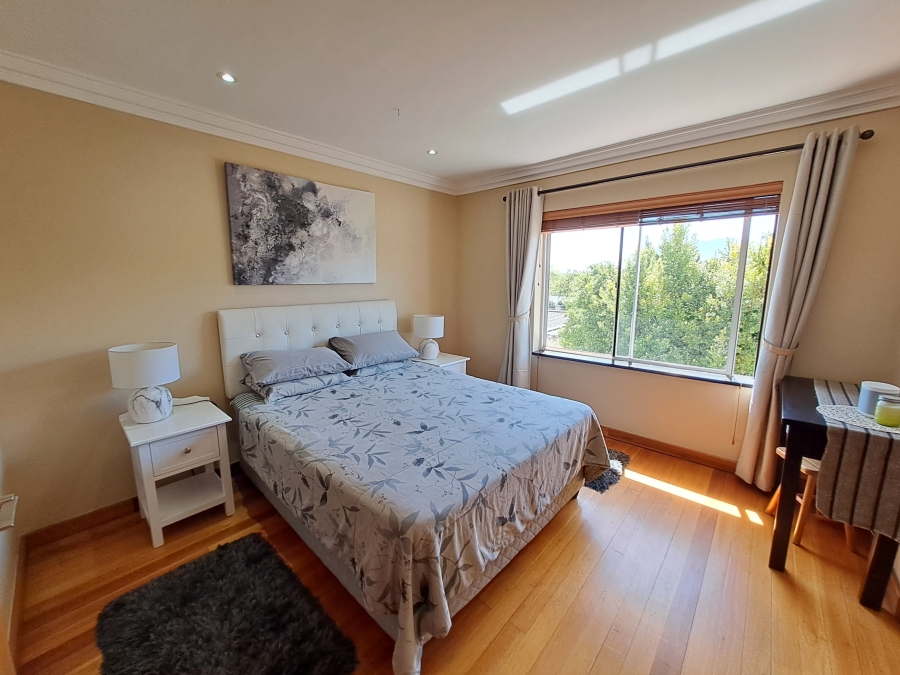 4 Bedroom Property for Sale in Steynsrust Western Cape